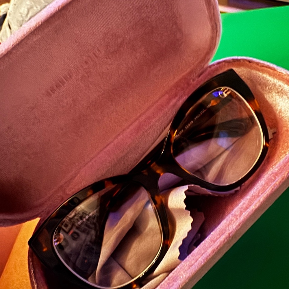 Mui Mui Tortoiseshell Women's eyeglasses in Brown